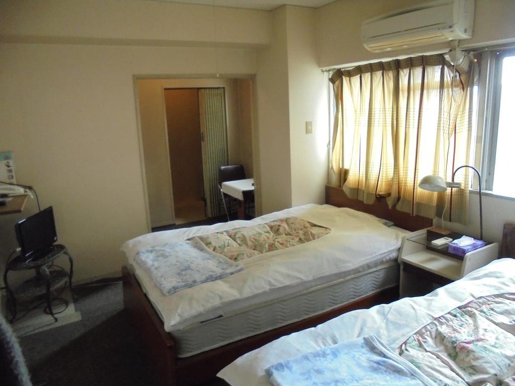 Yoshino Ryokan โอซาก้า ภายนอก รูปภาพ