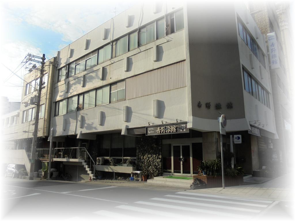 Yoshino Ryokan โอซาก้า ภายนอก รูปภาพ
